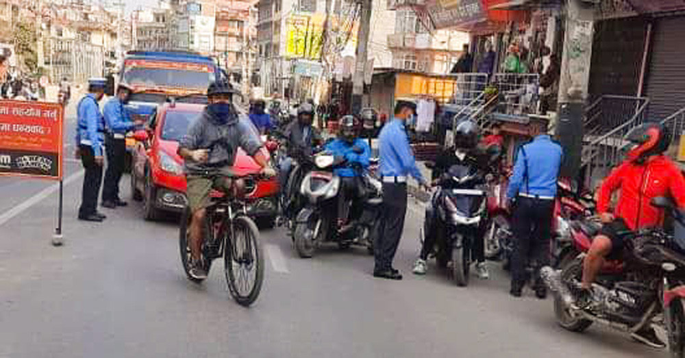 traffic 33.jpg